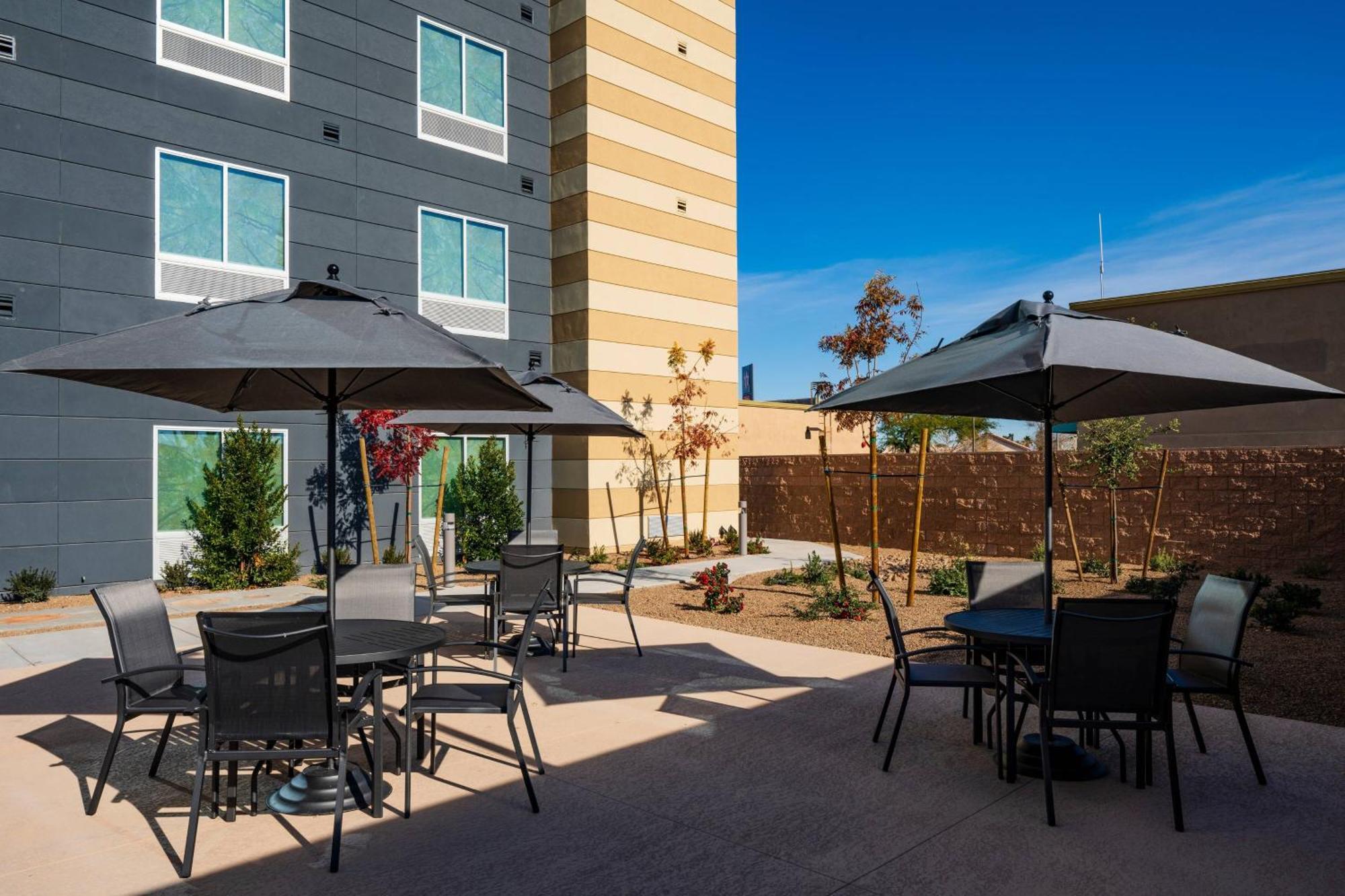 Fairfield Inn & Suites Las Vegas Northwest Exteriör bild